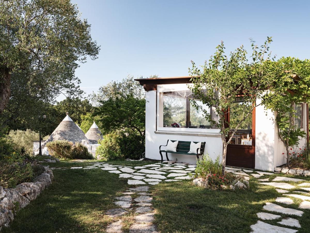 Trulli Del Bosco Bed & Breakfast อัลเบโรเบลโล ภายนอก รูปภาพ